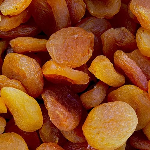 Organic dried apricots